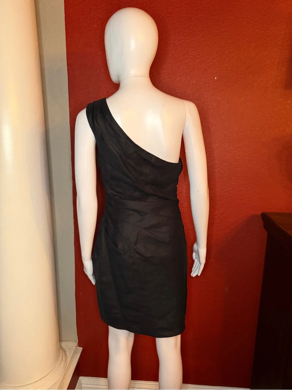 Reformation Ciro Linen One-Shoulder Mini Dress in Black – Size 6